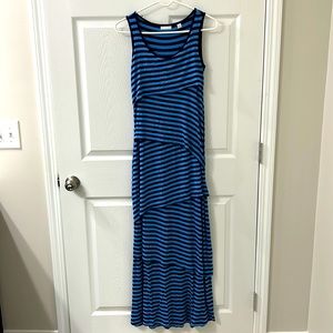 New York and Company Maxi dress in XS